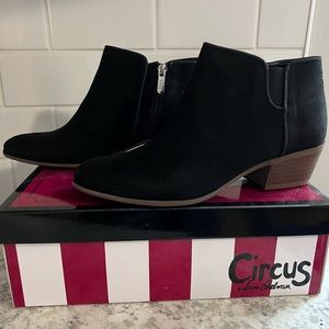 Sam Edelman Booties Black Like New